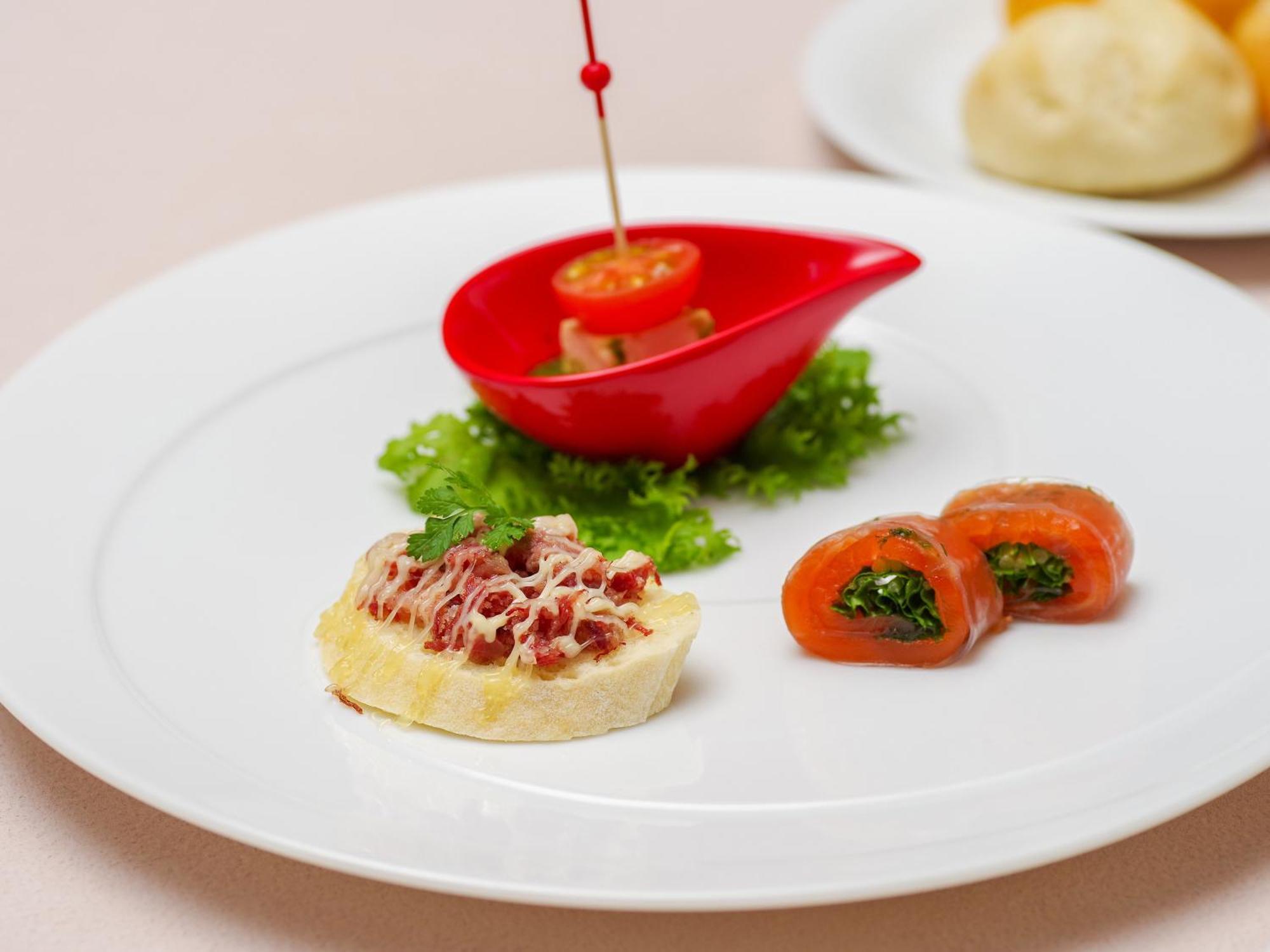 טסומאגואי Manza Prince Hotel מראה חיצוני תמונה
